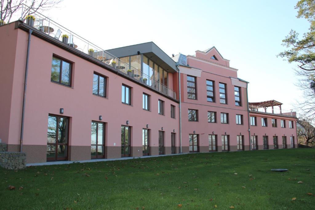 Hotel Cvilin Krnov Exteriör bild